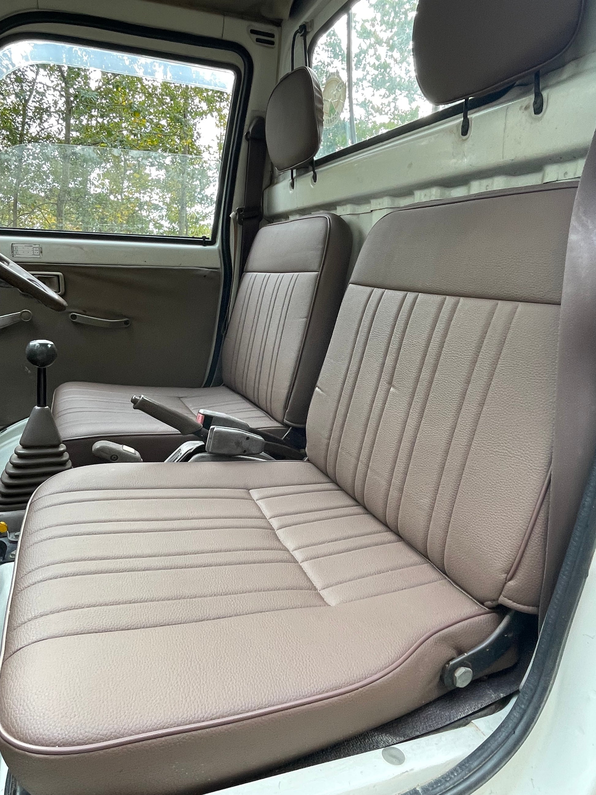 seat covers for Daihatsu Hijet